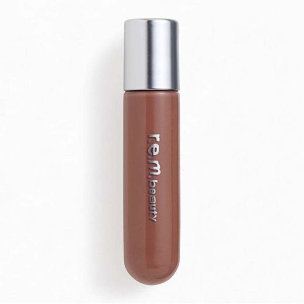 R.E.M. Beauty On Your Collar Plumping Gloss in Detention